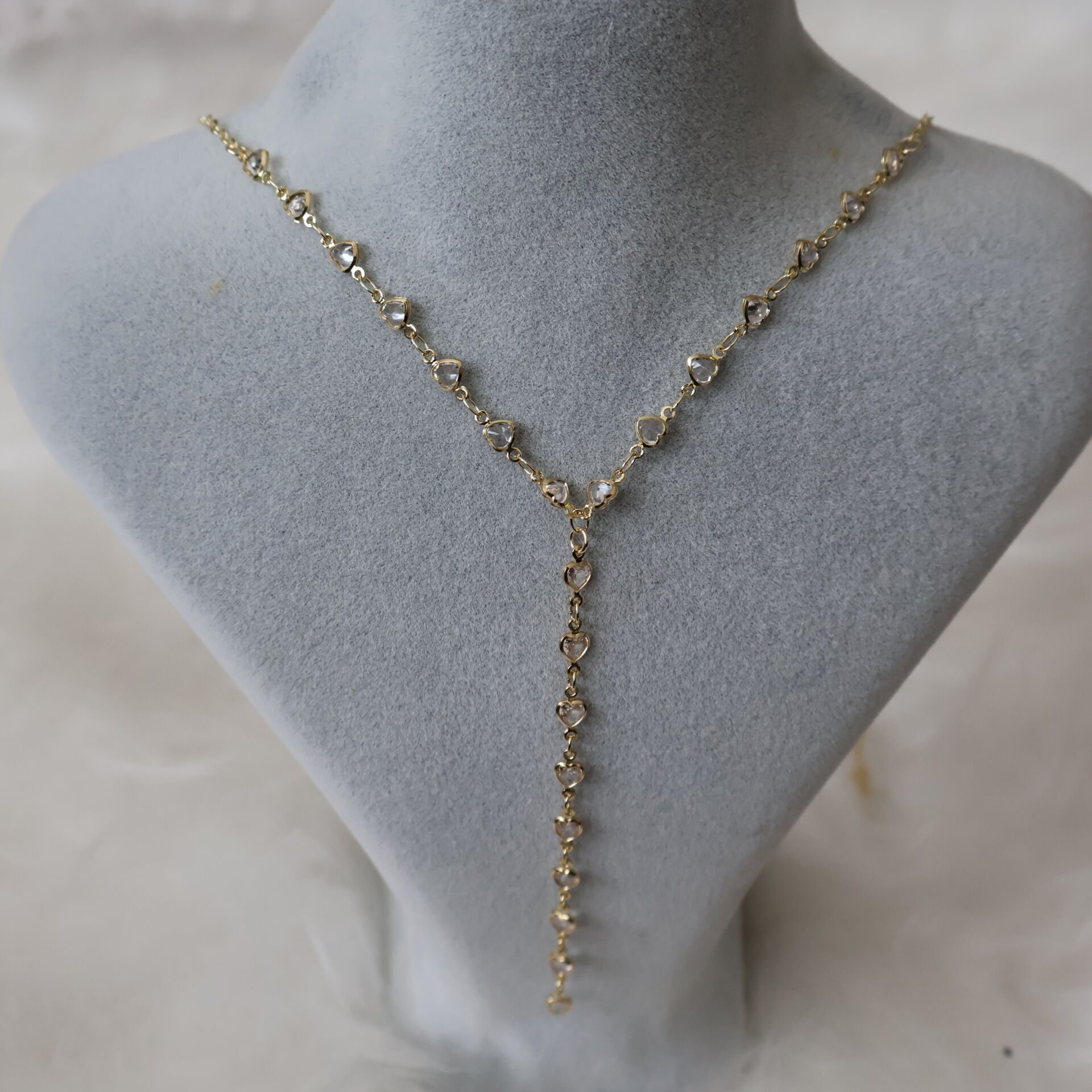 Amore Chain Y Kolye Beyaz