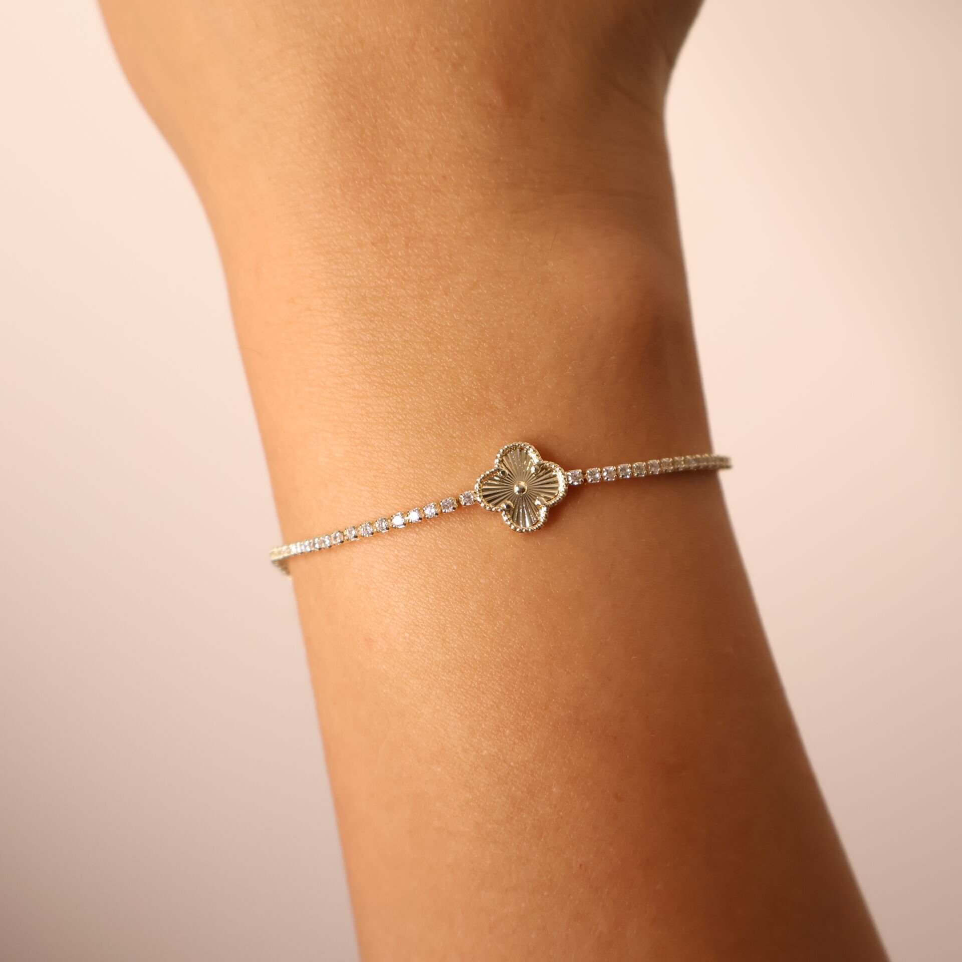 Bloom Van Cleef Bileklik Gold