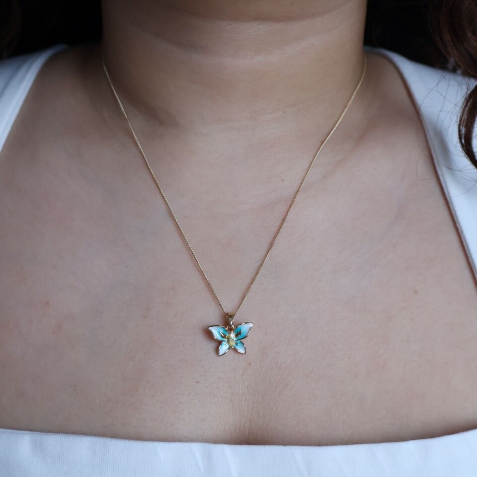 Mavi Kelebek Kolye