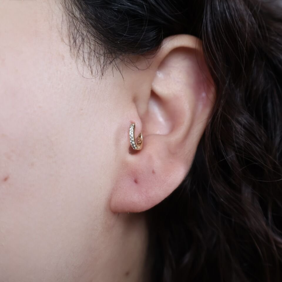 Klasik Taşlı Baby Küpe