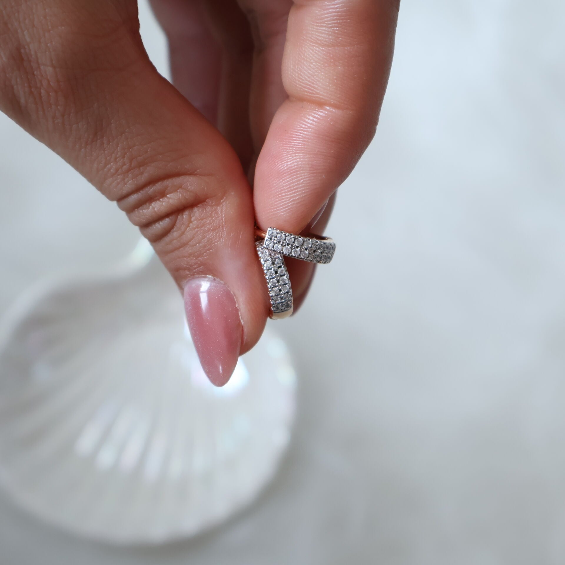 Twinkle Çift Sıra Taşlı Halka Küpe