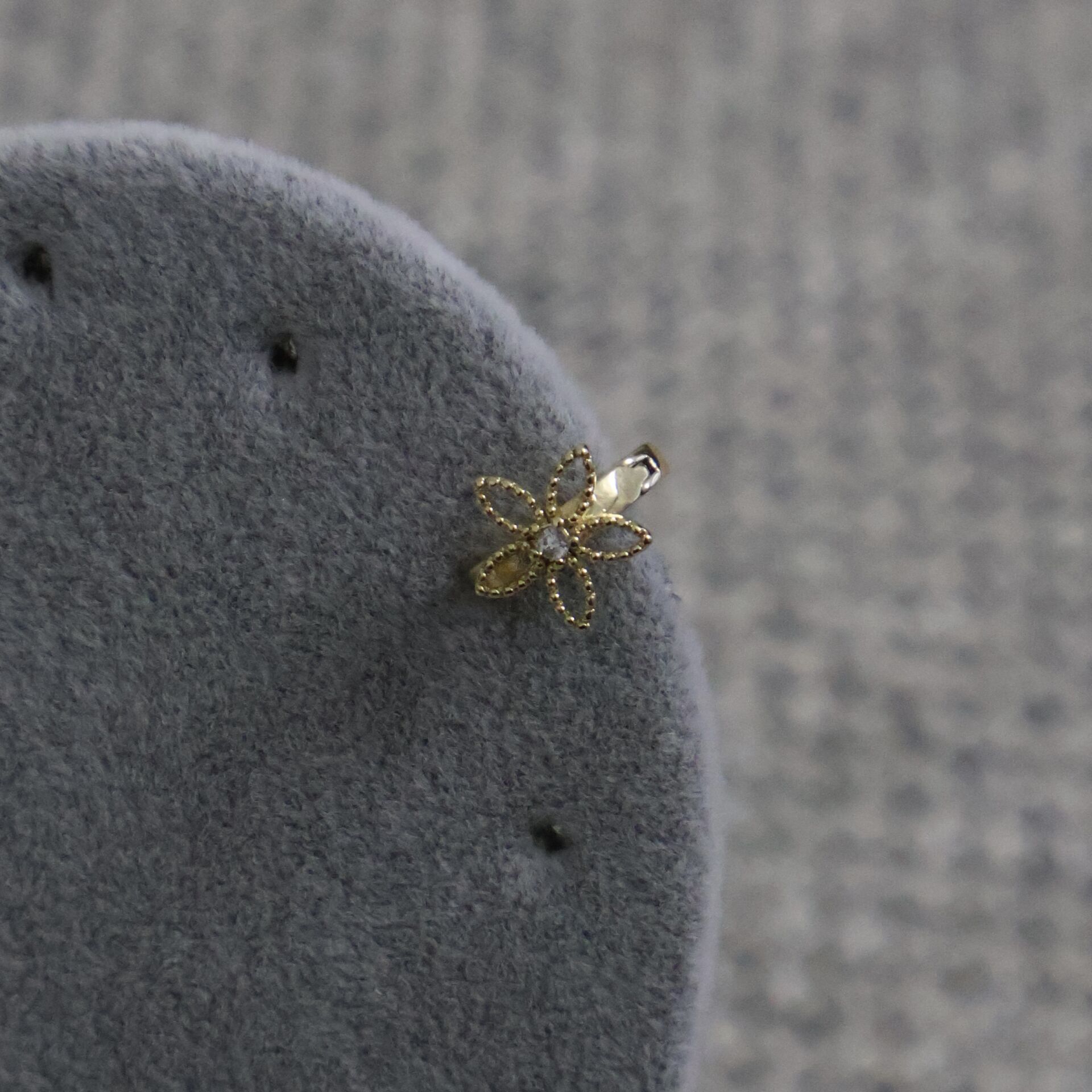 Çiçek Halka Piercing