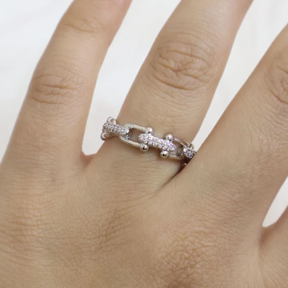 Taşlı Zincir Yüzük