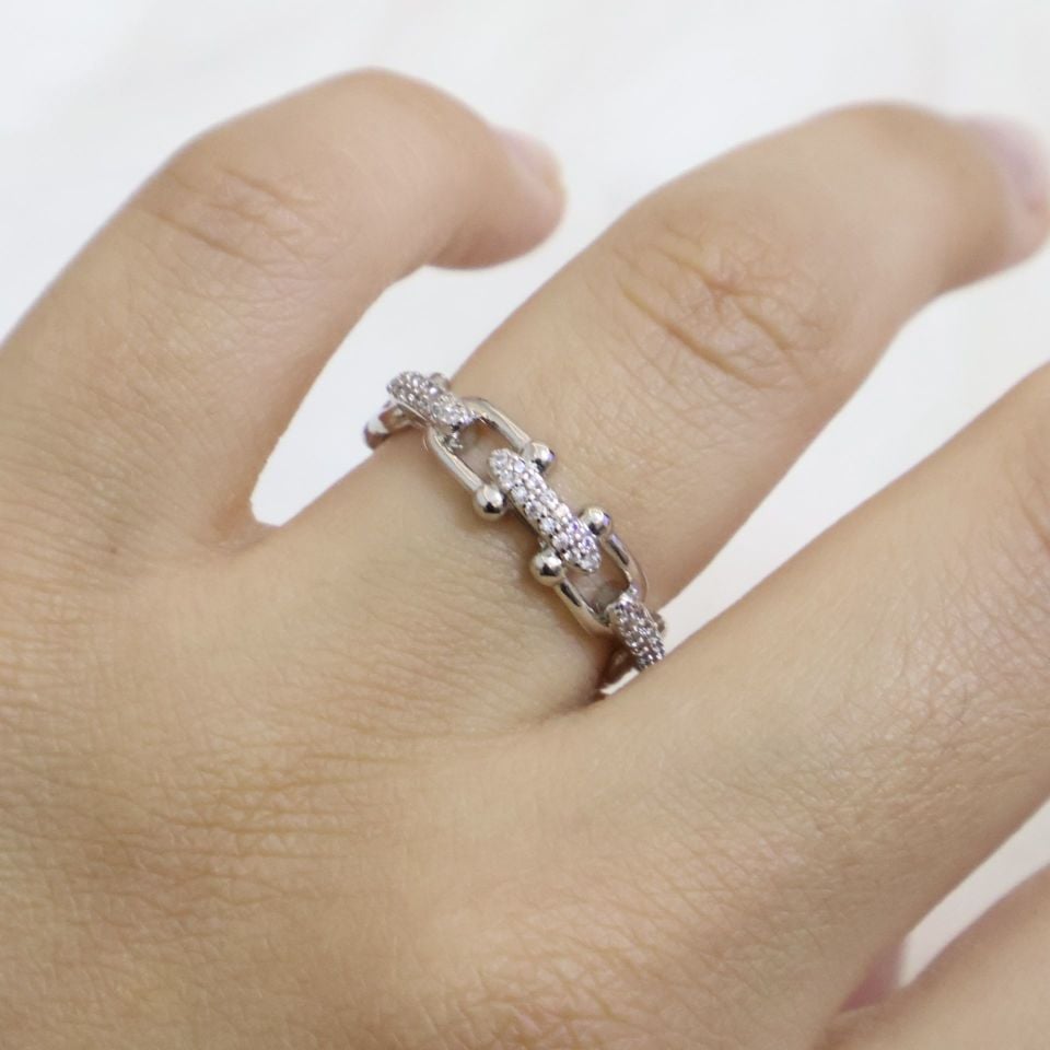 Taşlı Zincir Yüzük