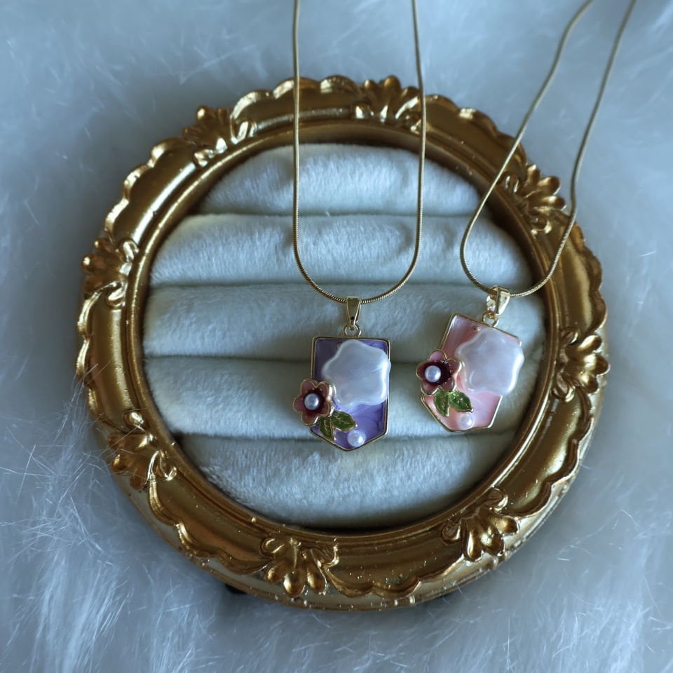 Begonia Çelik Kolye