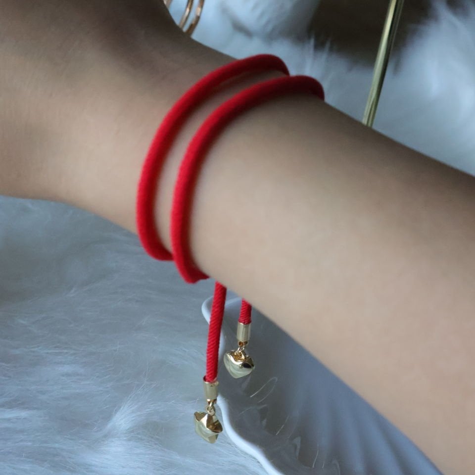 Kırmızı İp Şans Bilekliği