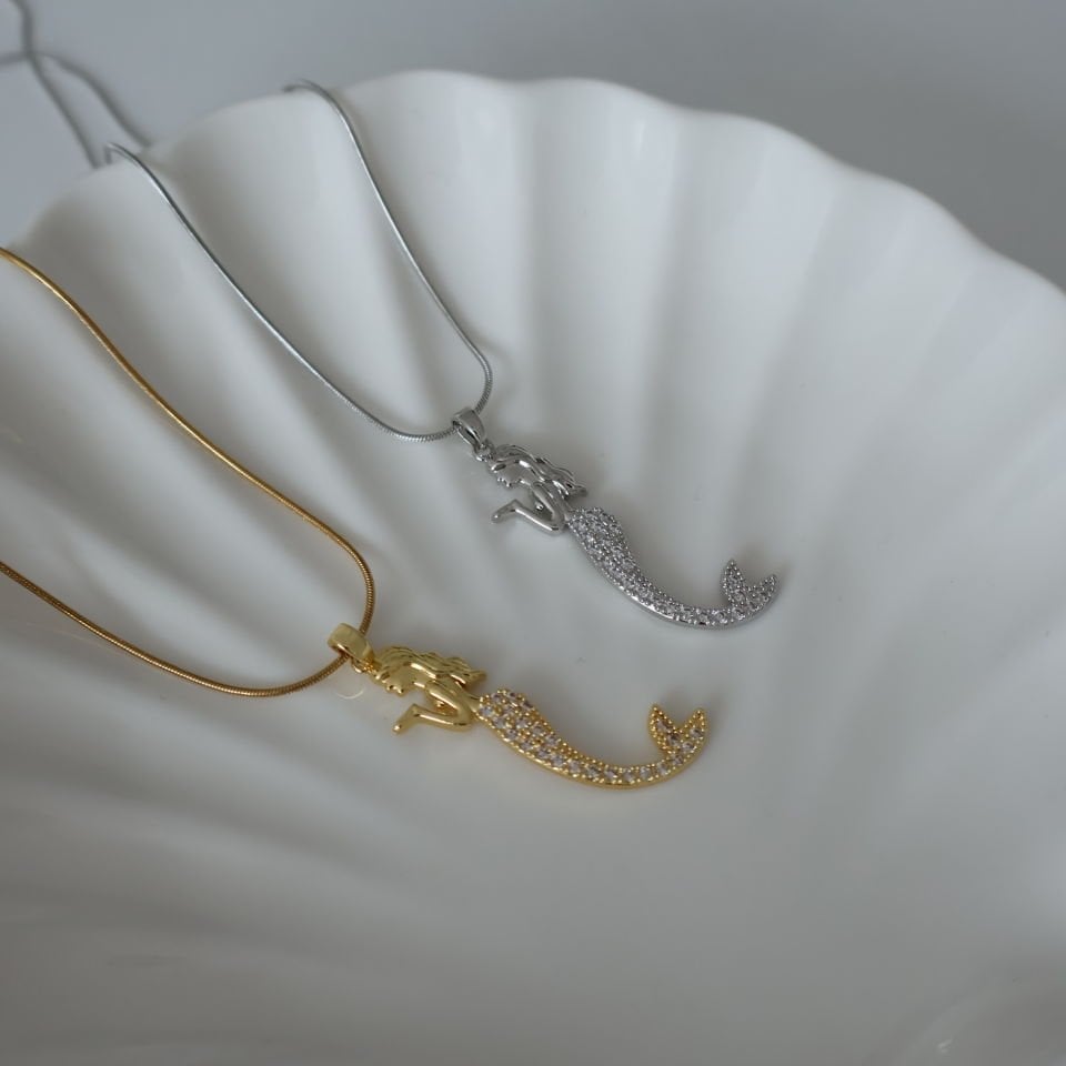 Deniz Kızı Çelik Kolye