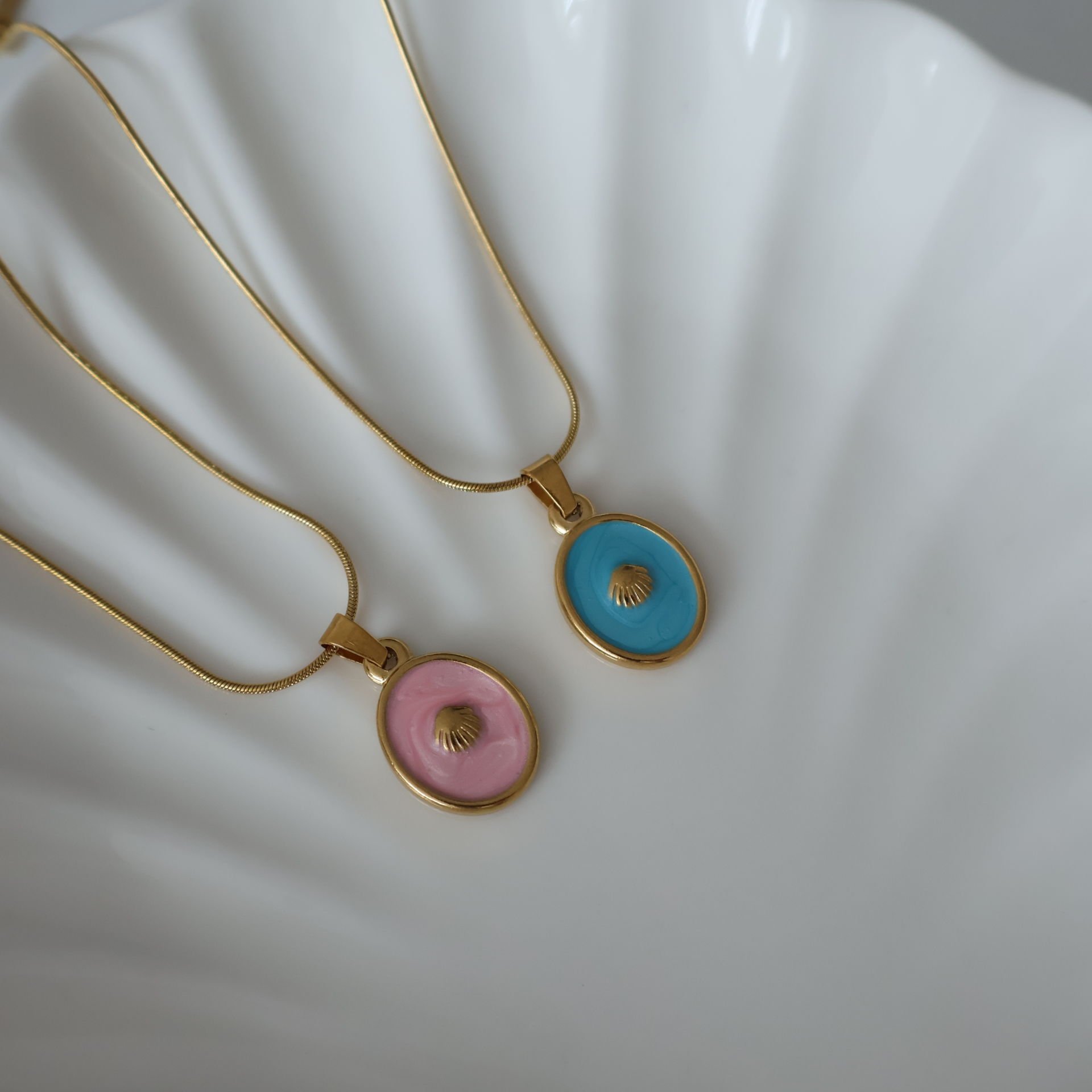 Deniz Kabuğu Model2 Çelik Kolye