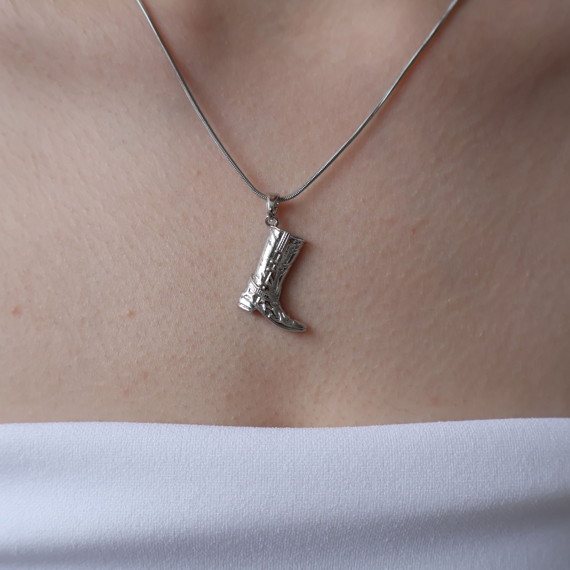 Mini Kovboy Çizme Çelik Kolye