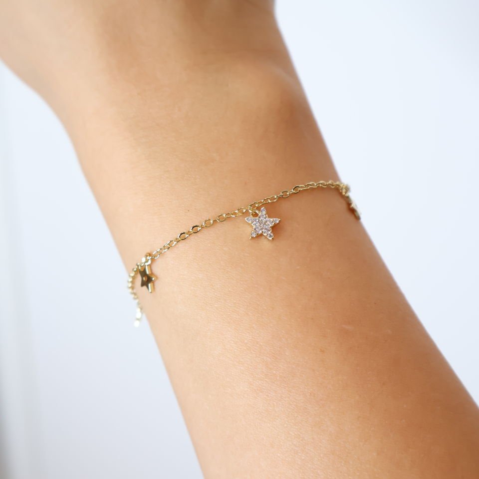 Charmlı İnce Zincir Bileklik