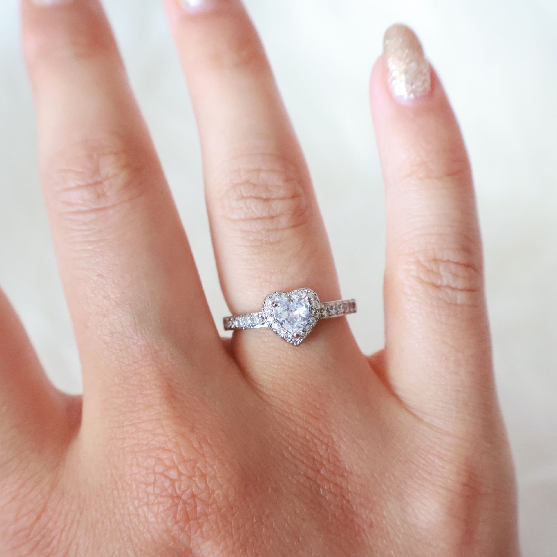 Yeni Pandora Model Yüzük