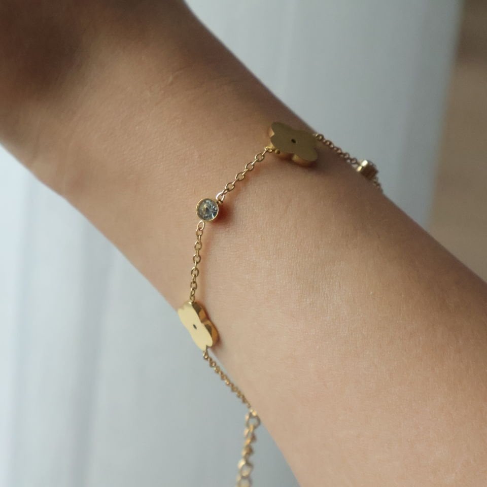 Van Cleef Model Çelik Bileklik Model1 - Gold
