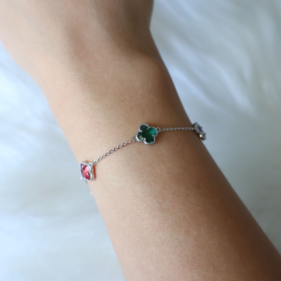 Van Cleef Taşlı Bileklik