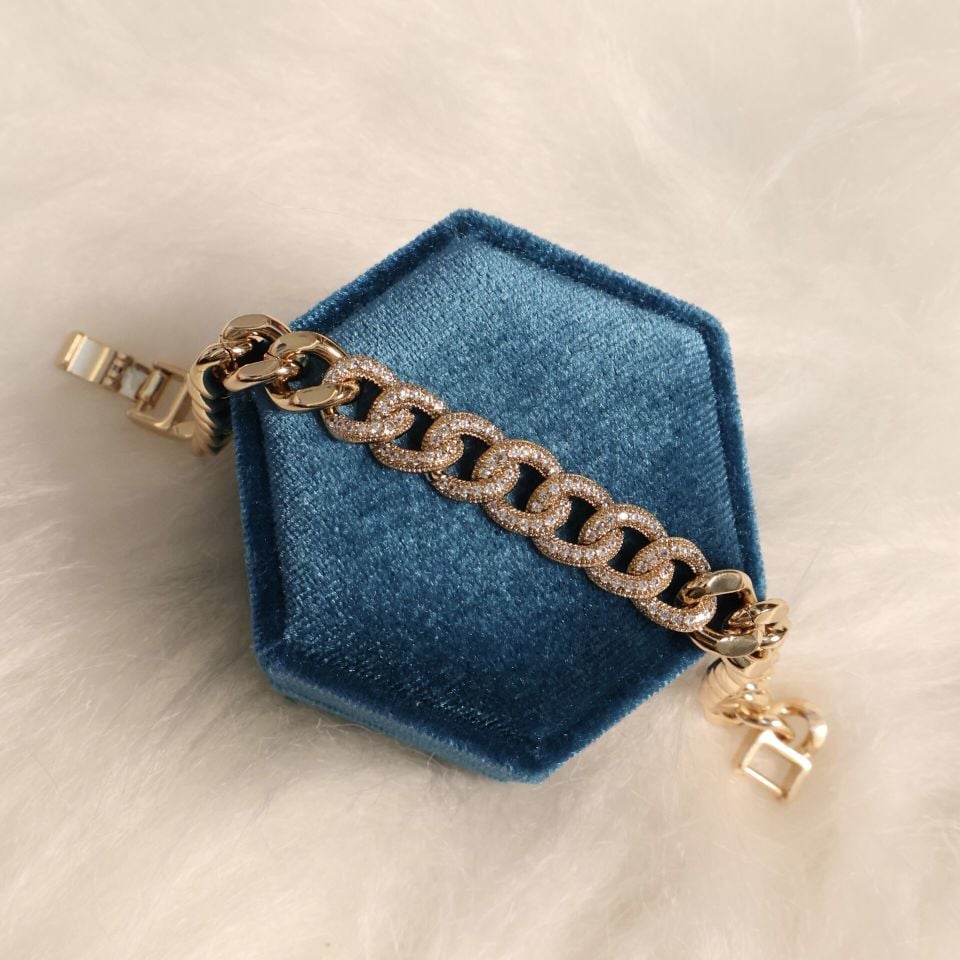 Shackles Bileklik